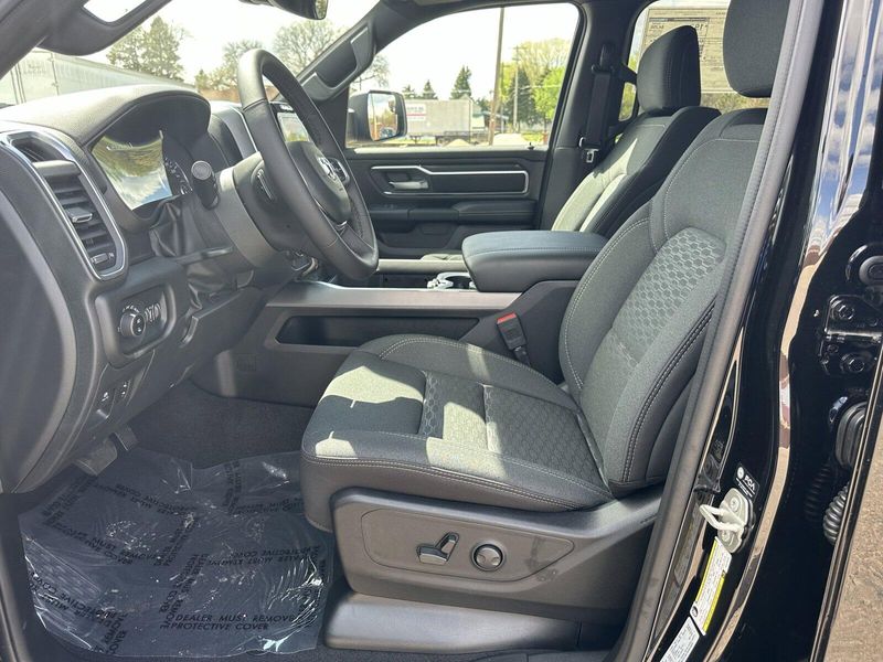 2025 RAM 1500 Big HornImage 14