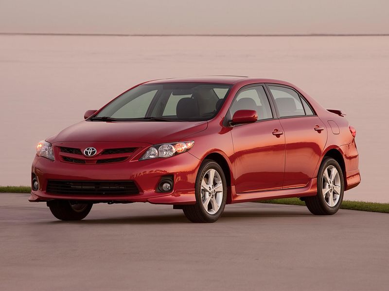 Used 2012 Toyota Corolla LEImage 1
