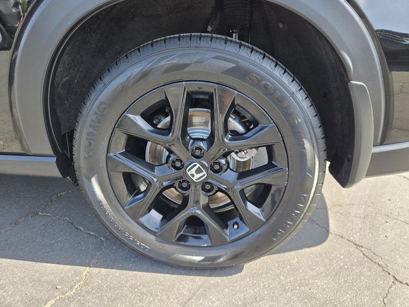 Used 2024 Honda HR-V Sport 2WD CVT