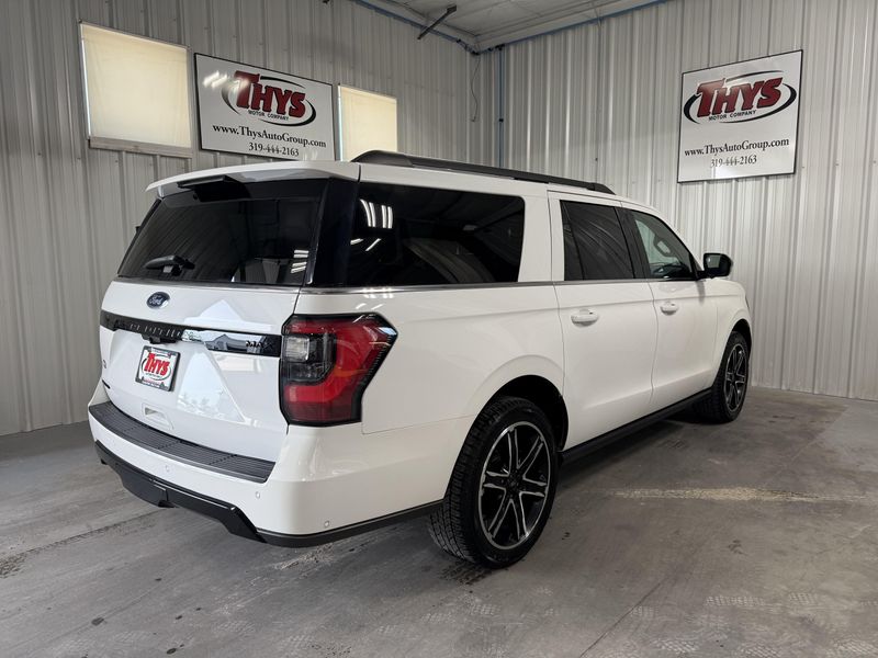 Used 2020 Ford Expedition Max LimitedImage 3