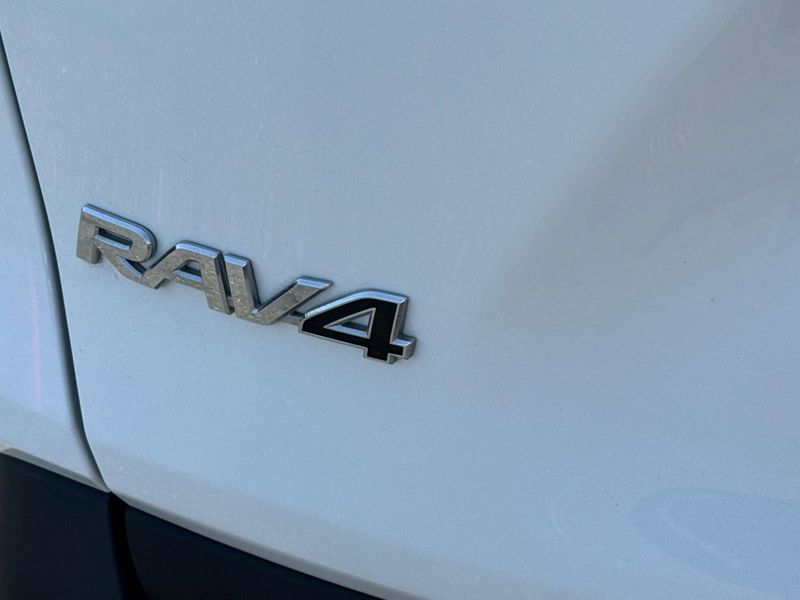 Used 2019 Toyota RAV4 XLE Premium FWD (Natl)