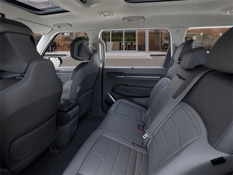 New 2026 Kia EV9 LandImage 18