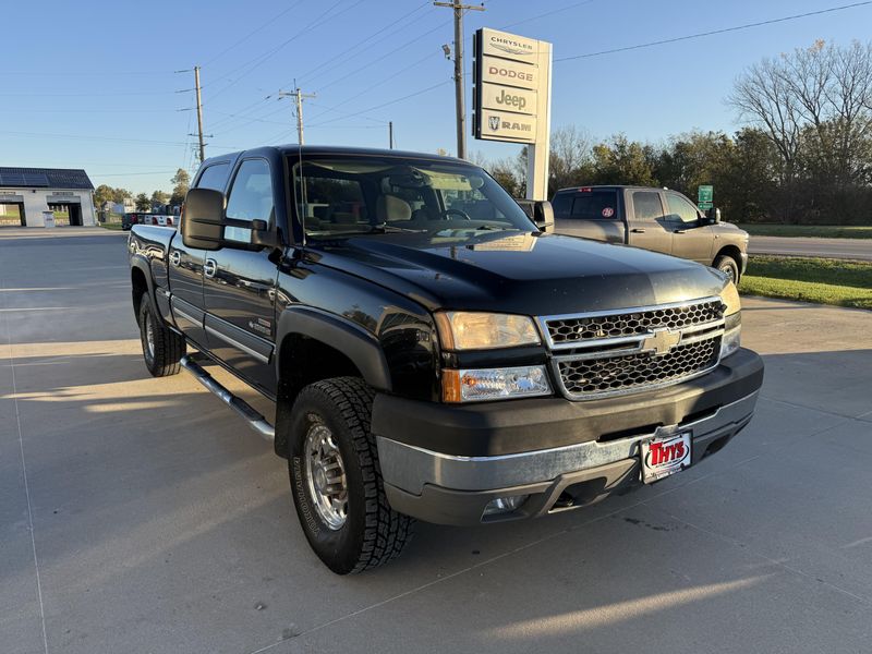 Used 2005 Chevrolet Silverado 2500HD LSImage 25