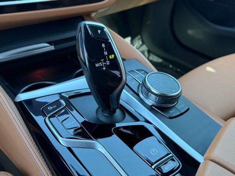 Used 2023 BMW 5 Series 540iImage 24