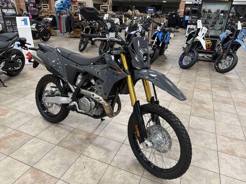 New 2025 Suzuki DR-Z4S Image 11
