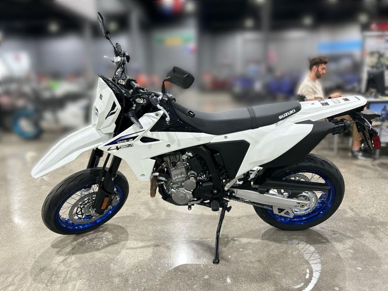New 2025 Suzuki DR-Z4SM Image 15