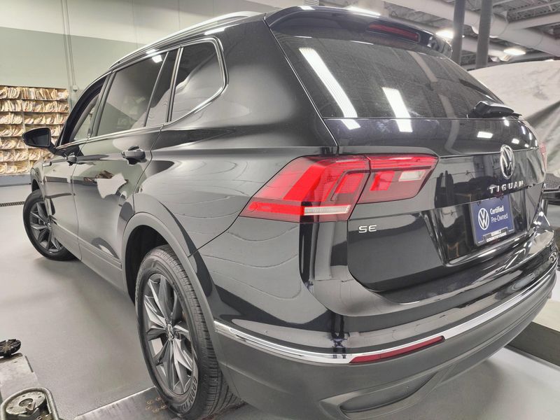 Used 2022 Volkswagen Tiguan SE 4-Motion AWDImage 7