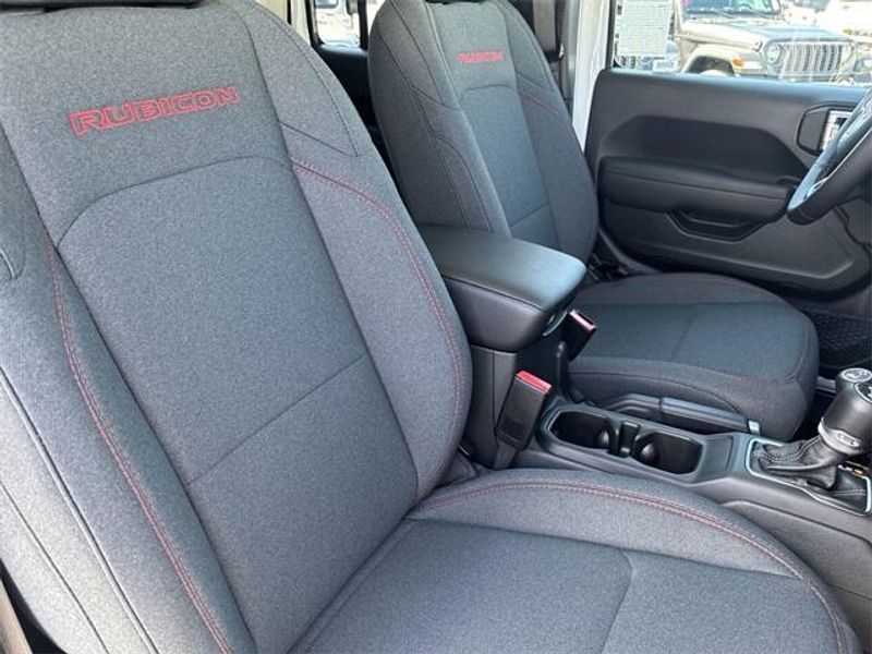 New 2025 Jeep Wrangler 4-door RubiconImage 11