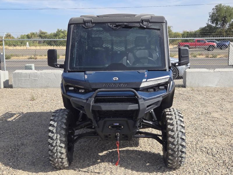 New 2027 Can-Am DEFENDER XU LTD HD11 Image 3