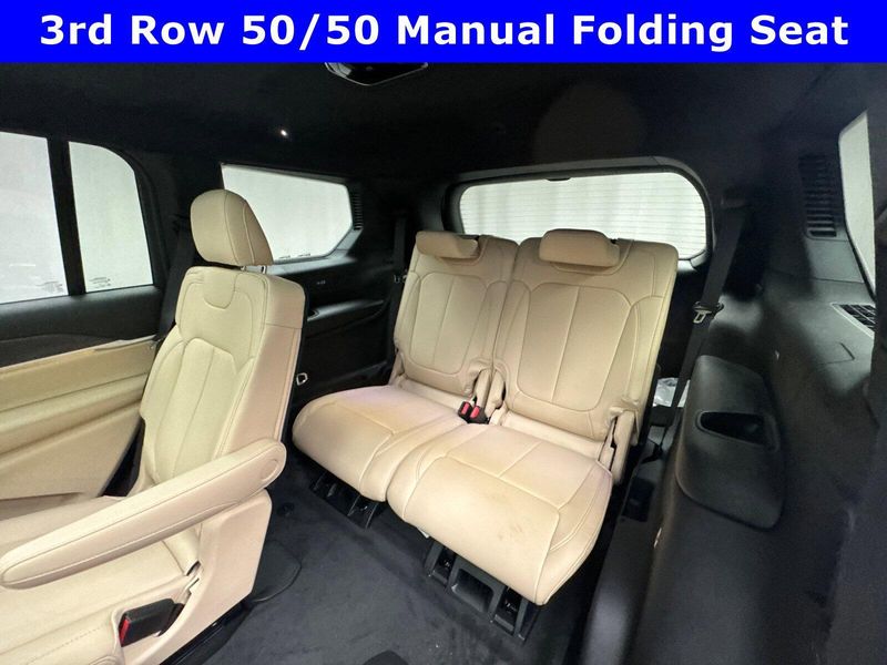 2025 Jeep Grand Cherokee L Limited 4x4Image 21