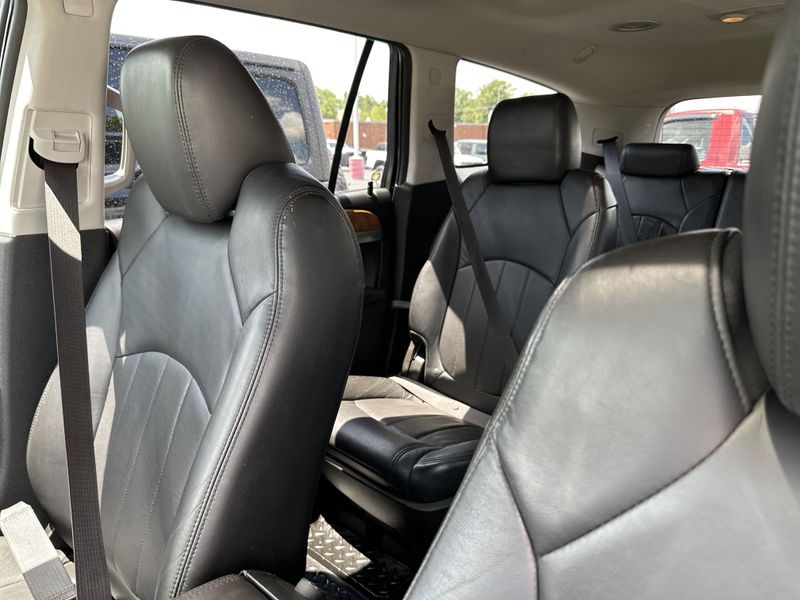 Used 2012 Buick Enclave LeatherImage 31