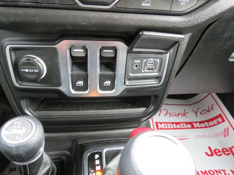 Used 2024 Jeep Wrangler Sport S 4x4 2dr SUVImage 11