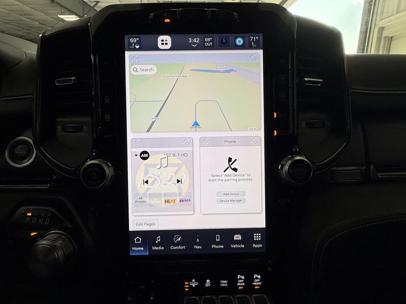 Used 2023 RAM 1500 LimitedImage 26