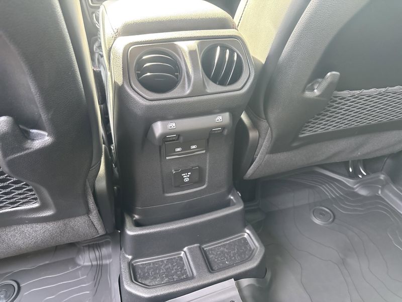 New 2026 Jeep Wrangler 4-door Rubicon XImage 22