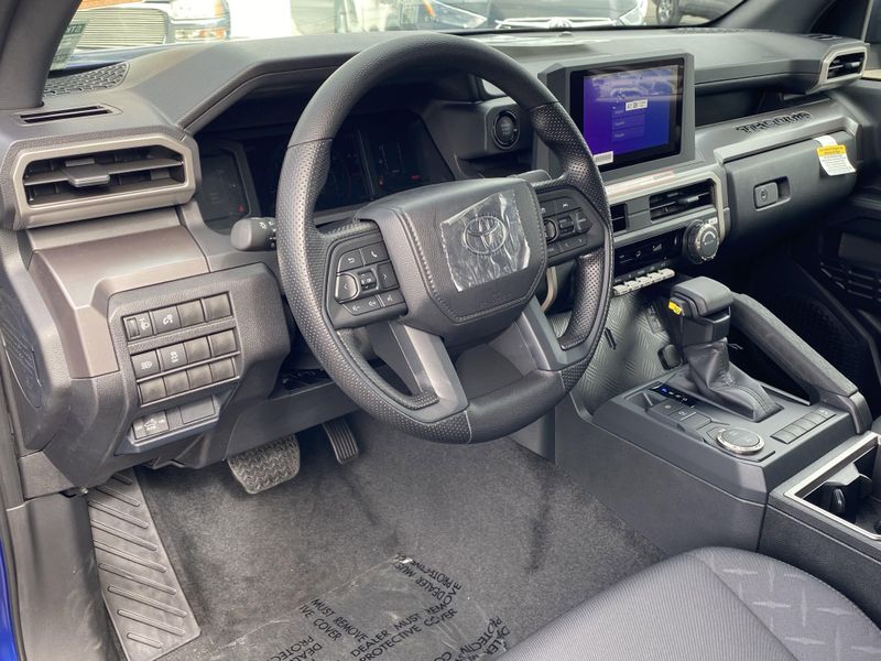 2025 Toyota Tacoma SR5Image 13