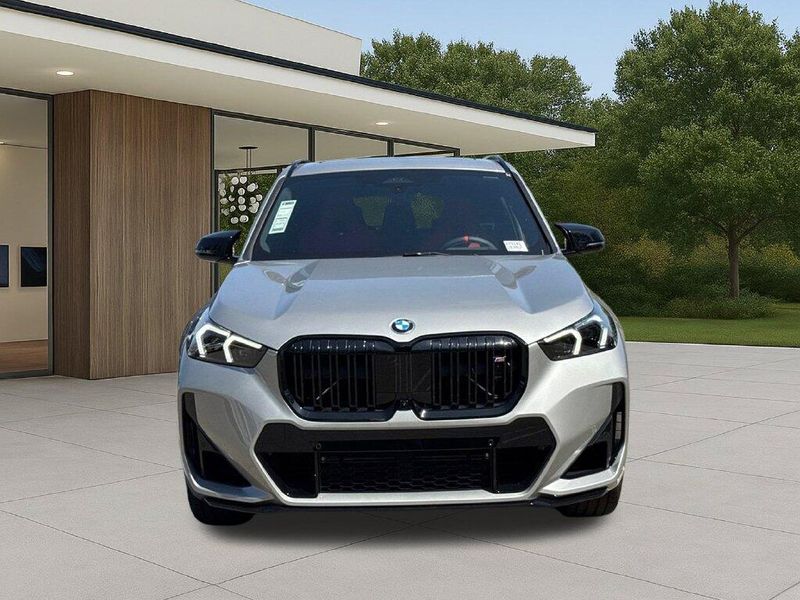 New 2027 BMW X1 M35iImage 4