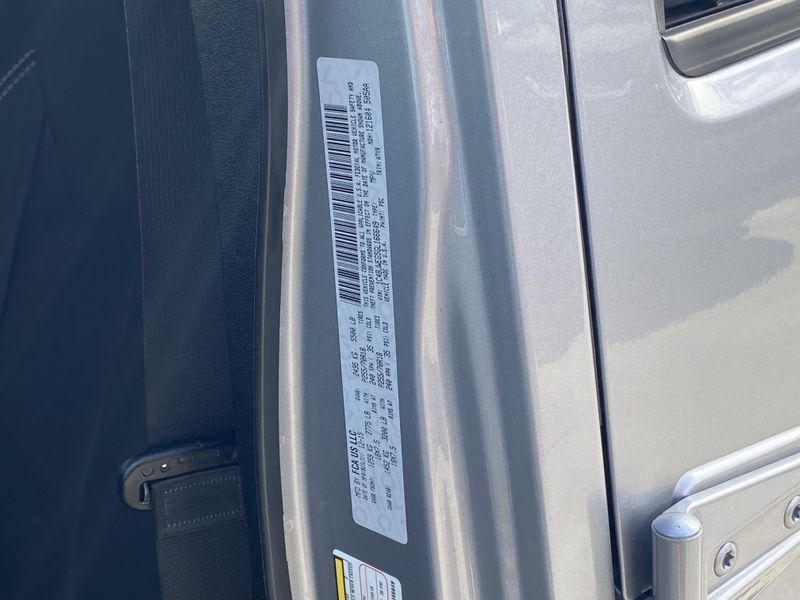 Used 2016 Jeep Wrangler Unlimited SaharaImage 30