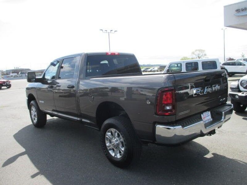 2025 RAM 2500 Big Horn Crew Cab 4x4 6