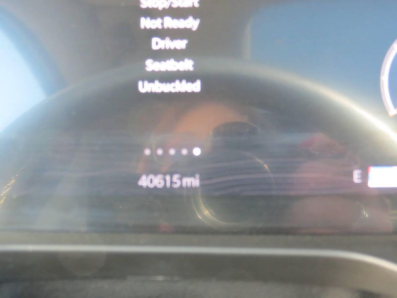 2022 Jeep Grand Cherokee L Limited 4x4 4dr SUVImage 15