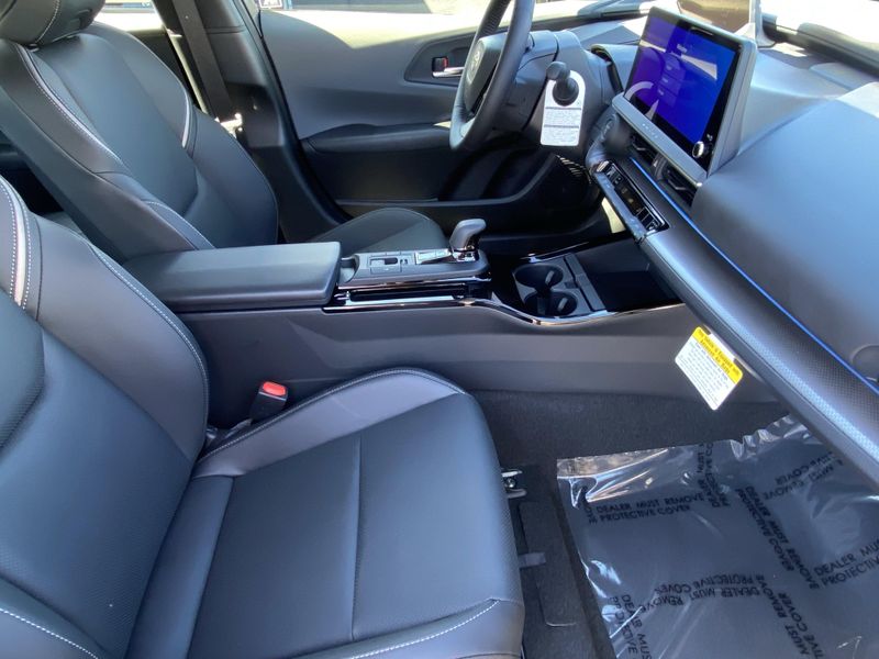 New 2026 Toyota Prius XLEImage 10