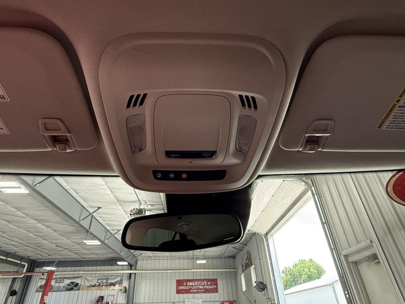 Used 2021 Buick Envision EssenceImage 22