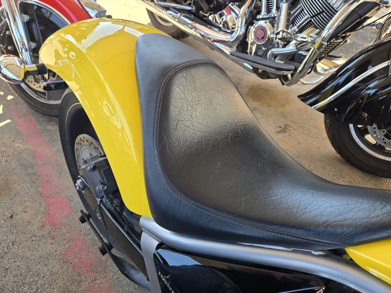 USED 2022 HONDA FURY BASE Image 4