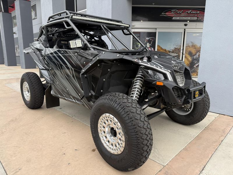 2017 Can-Am SSV MAVERICK X3 XRS 903TCIC TB 17 X rs TURBO R Image 1