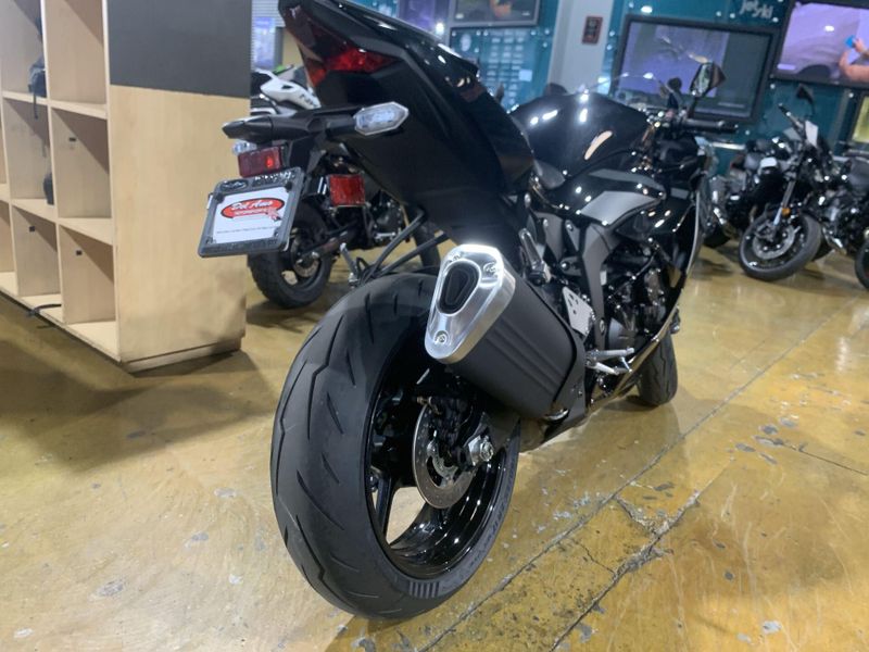 New 2026 Kawasaki NINJA ZX-6R ABS Image 21