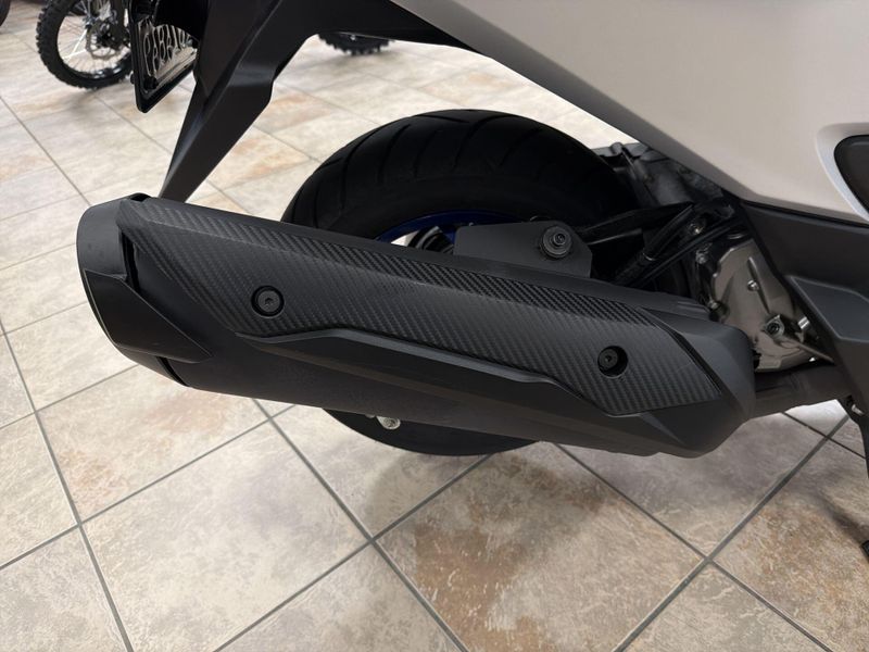 Used 2024 Suzuki Burgman 400 Image 20