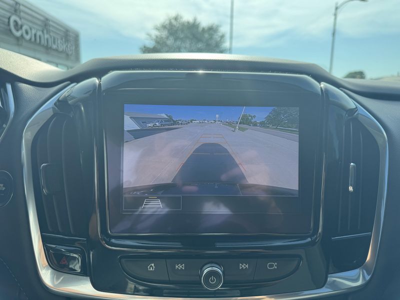 Used 2020 Chevrolet Traverse LT ClothImage 22
