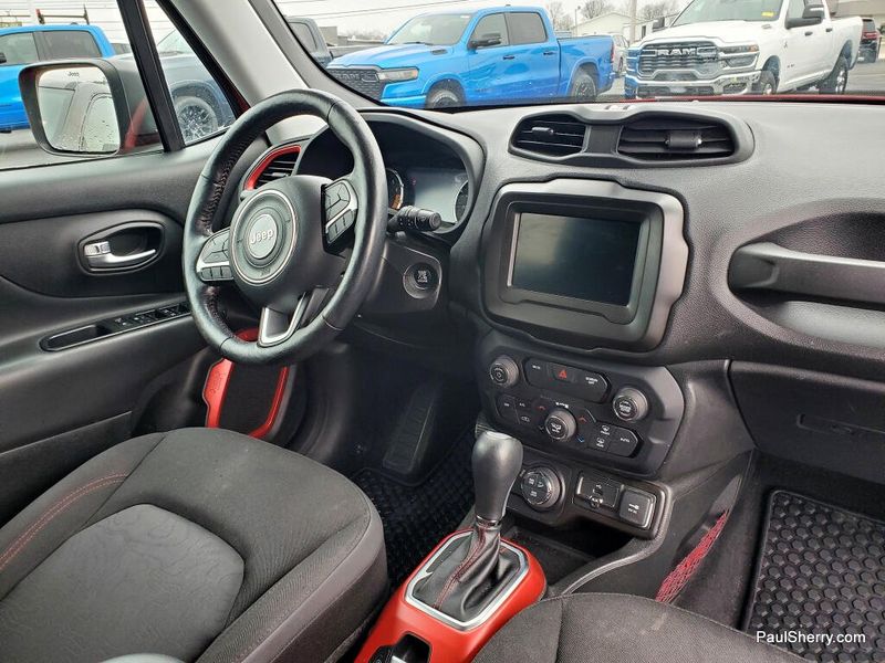 Used 2019 Jeep Renegade Trailhawk