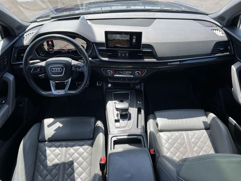 Used 2018 Audi SQ5 PrestigeImage 20