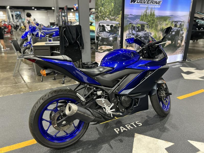 Used 2023 Yamaha YZF-R3 ABS Image 7