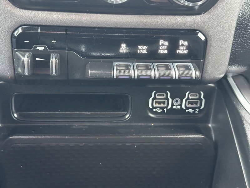 2022 RAM 1500 Big HornImage 22