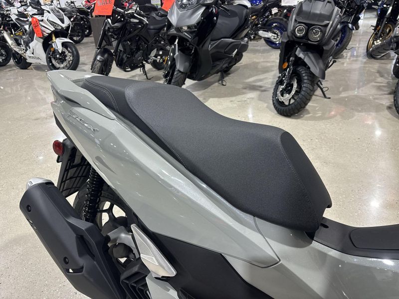 New 2026 Honda PCX ABS Image 22