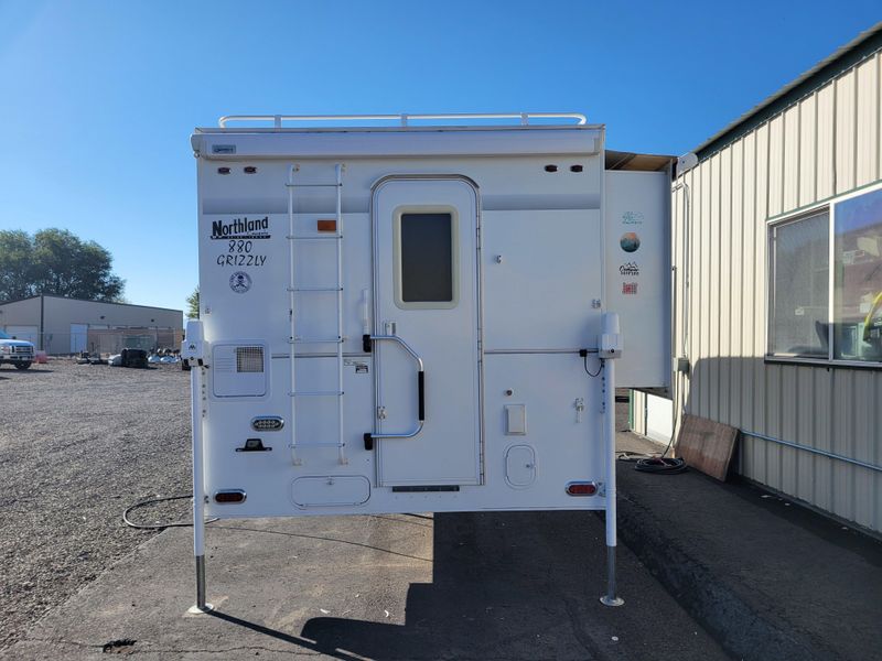 Used 2007 NORTHLAND INDUSTRIES GRIZZLY 880 Image 3