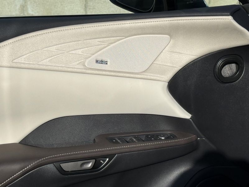 New 2026 Lexus RX 450h+ LuxuryImage 17