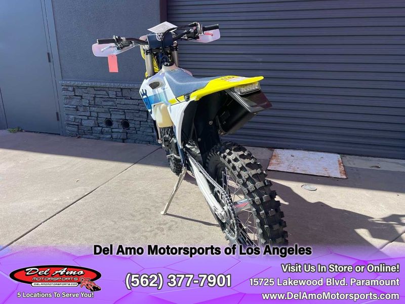 2024 HUSQVARNA FE 450  in a WHITE exterior color. Del Amo Motorsports of Los Angeles (562) 262-9181 delamomotorsports.com 