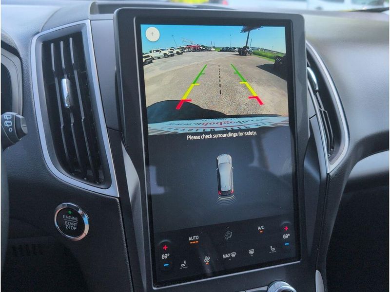 2024 Ford Edge SELImage 14