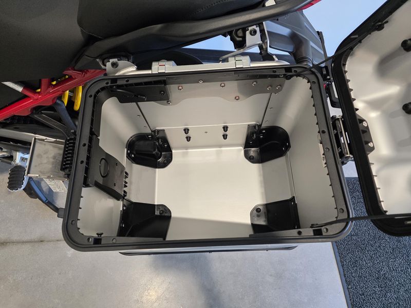 New 2025 Ducati Multistrada V4 Rally 