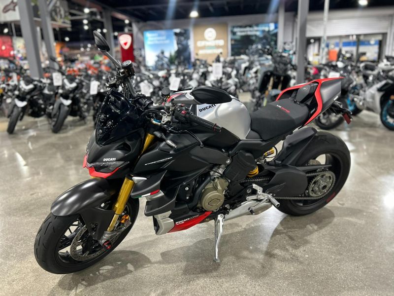 Used 2025 Ducati STREETFIGHTER V4 SP2 Image 11