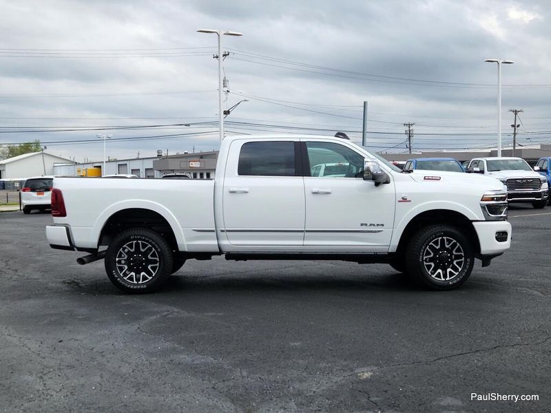 New 2026 RAM 2500 Limited Crew Cab 4x4 6'4' Box