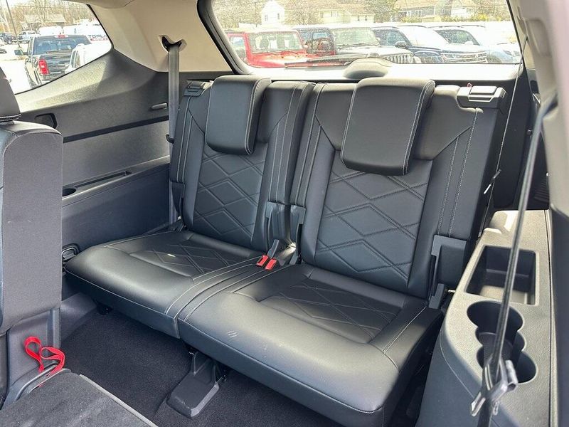 2024 Volkswagen Atlas 2.0T SE w/TechnologyImage 19
