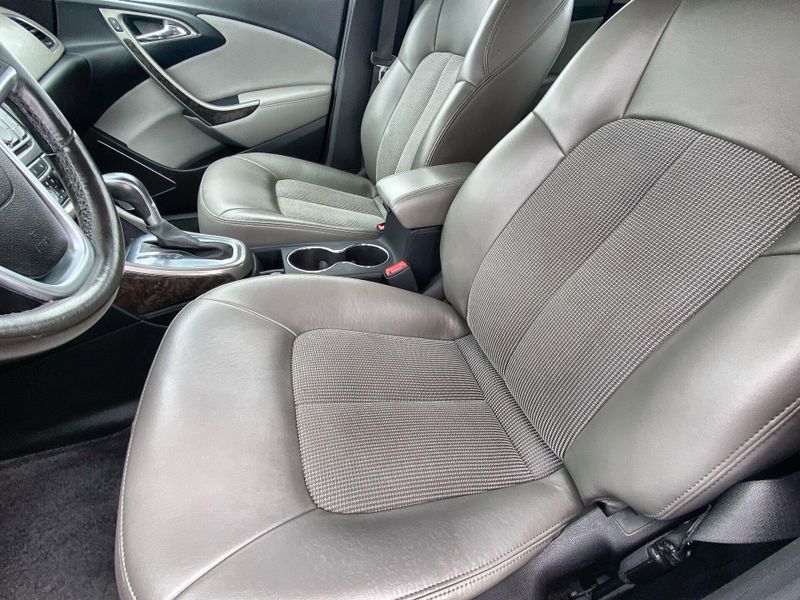 2017 Buick Verano Sport TouringImage 18