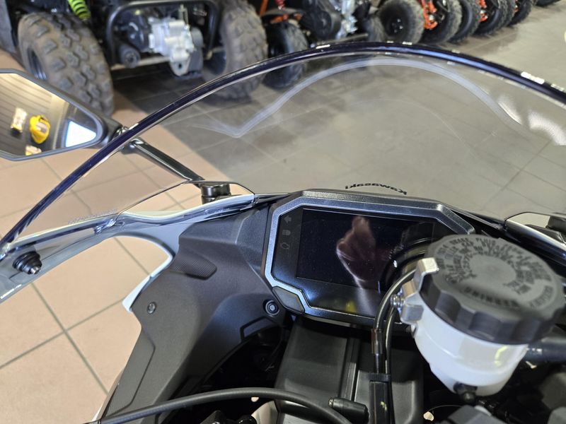 NEW 2026 KAWASAKI NINJA ZX6R ABS Image 16