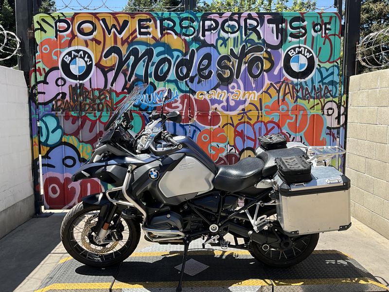 Used 2016 BMW R 1200 GS Adventure Image 1