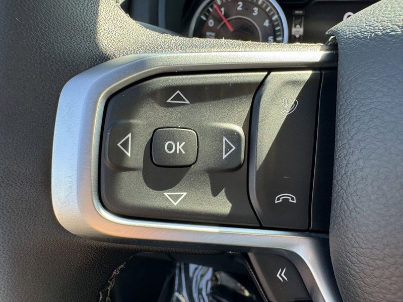 New 2025 RAM 1500 Big HornImage 19