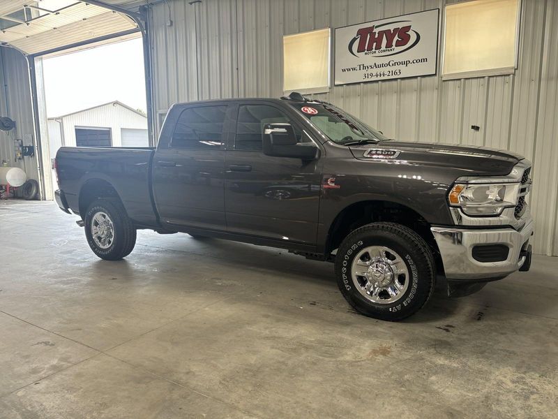 2024 RAM 2500 Tradesman Crew Cab 4x4 6