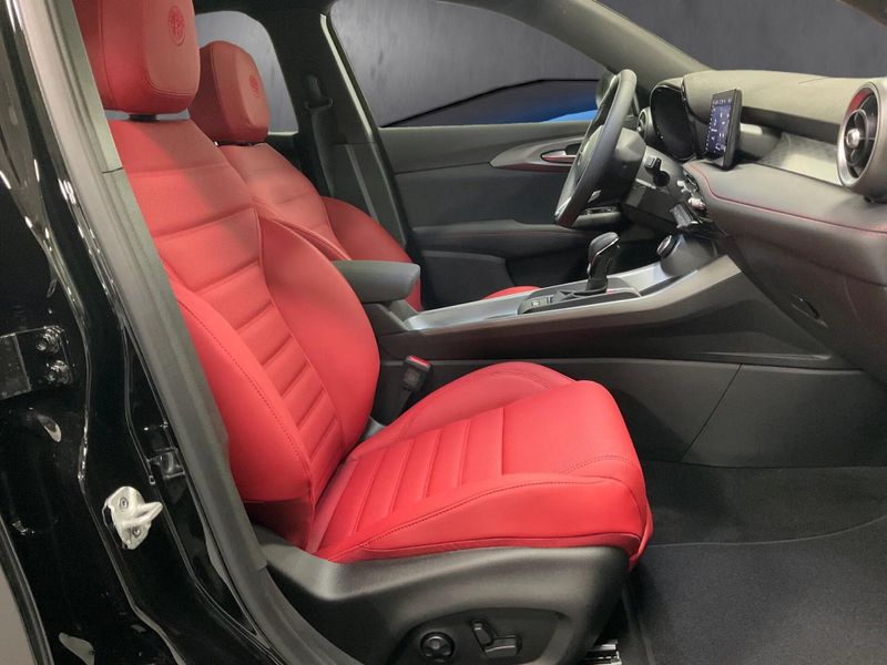 New 2026 Alfa Romeo Tonale Sprint AwdImage 10