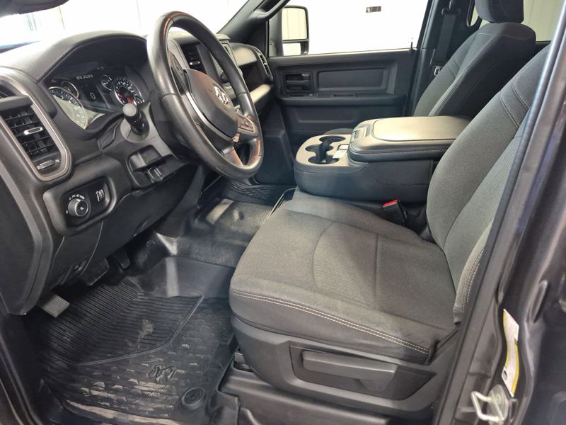 2023 RAM 2500 TradesmanImage 24